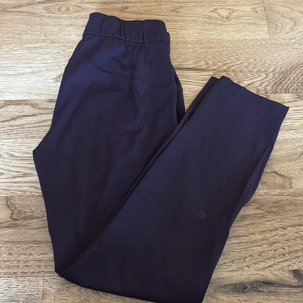 Lululemon purple pants